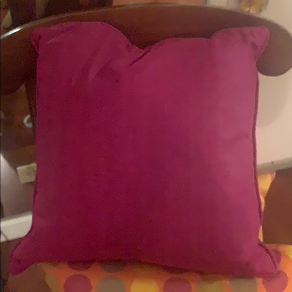 Pillows - Picture 4 of 4